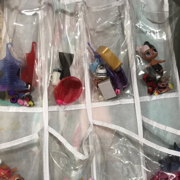 HUGE LOL OMG BUNDLE - Picture 1 of 12